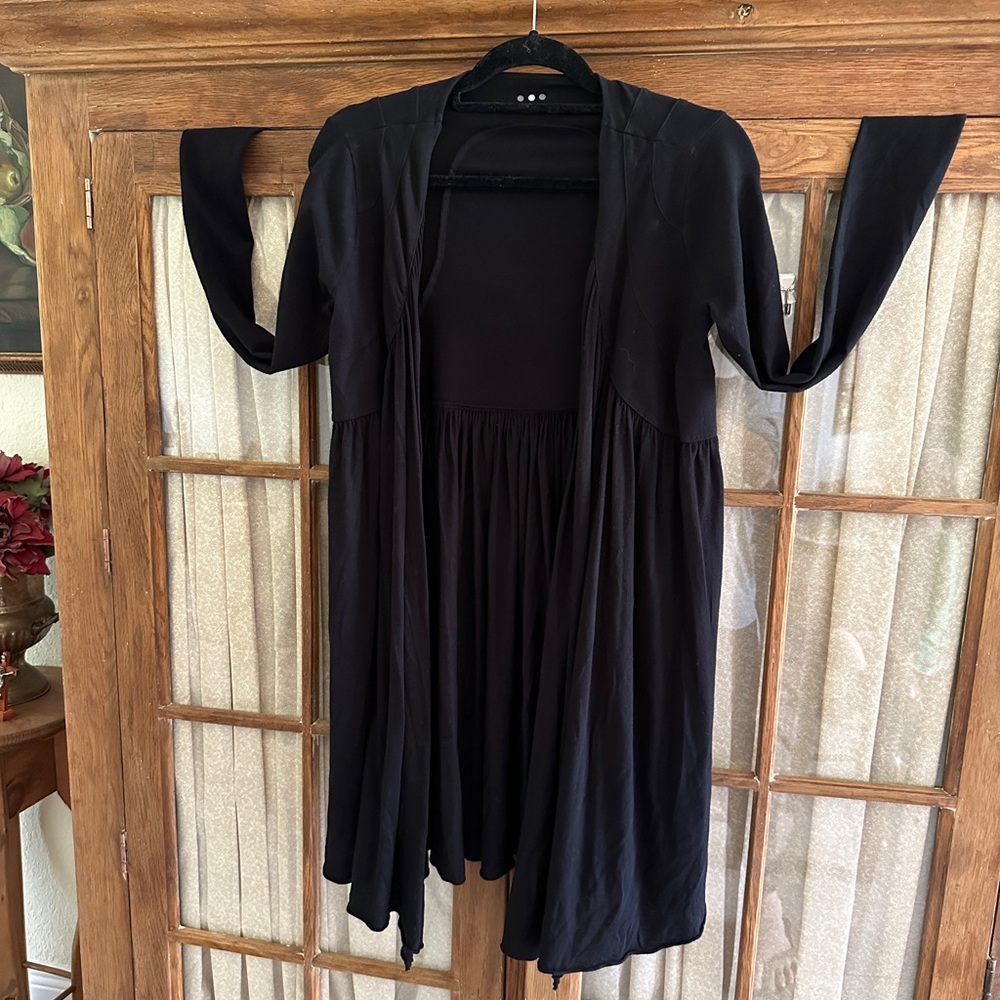 Epic sweater with peplum fabric